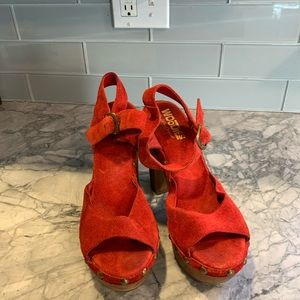 Woodies by Jeffrey Campbell block platform heels